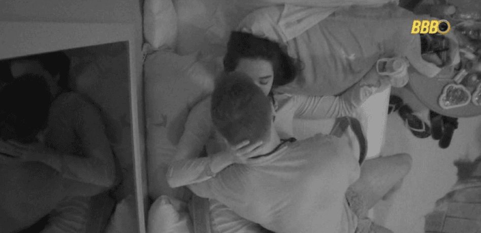 Jonas e Jordana se despediram com beijo no BBB 26
